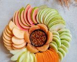 Foto langkah ke 4 dari resep Rujak Buah Petis Madura.
