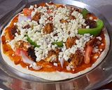 A picture of step 5 of Chicken Shawarma Pizza.