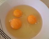 Foto del paso 3 de la receta Rollitos de tortilla rellenos de jamón york y queso