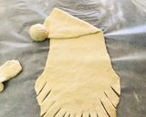 A picture of step 2 of Christmas Santa Pull a Part Bread.