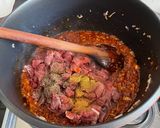 A picture of step 2 of Green Bean Stew.
