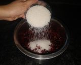 करवंदाचे सरबत (karwandache sarbat recipe in marathi) रेसिपी स्टेप 2 फोटो 