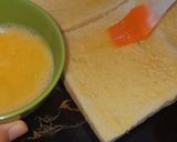 Foto langkah ke 2 dari resep Banana Crispy Toast.