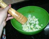 Foto del paso 3 de la receta: Tortillitas individuales de zuquini sin freír