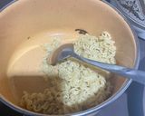 Foto langkah ke 1 dari resep Mie Goreng Kornet.