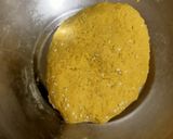 A picture of step 1 of Thepla Rice Paratha.