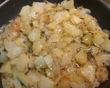 Foto del paso 1 de la receta: Tortilla de patatas con cebolla a mi estilo