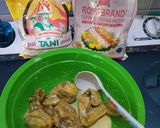 Foto langkah ke 6 dari resep Ayam Goreng Kremes.