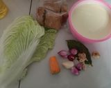 Foto langkah ke 1 dari resep Sawi Putih Kuah Santan.