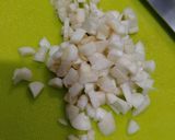 Foto langkah ke 2 dari resep Tumis pakcoy bawang putih.