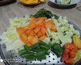 Foto langkah ke 3 dari resep Sup Ayam Bening.