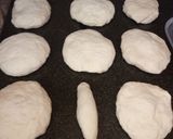 Foto del paso 3 de la receta: Pizzas caseras muy ricas y grandes