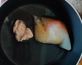 Foto langkah ke 1 dari resep Sup tekwan ayam kampung untuk anak.