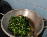 Foto langkah ke 3 dari resep Tumis Kobis Ijo Sederhana.