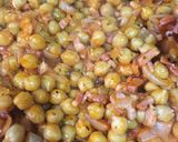 Foto del paso 4 de la receta Garbanzos con bacon y cebolla