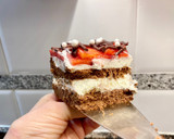 Foto del paso 21 de la receta: Tarta cremosa de chocolate y fresas, “sin gluten”