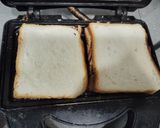 A picture of step 4 of Peanut Butter Sandwich.