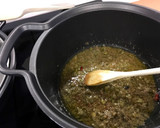Foto del paso 4 de la receta: Espagueti con anchoa y olivas negras