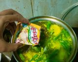 Foto langkah ke 4 dari resep Sayur Goreng Asem khas Betawi.