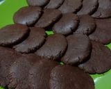 Foto langkah ke 1 dari resep Pia Isi Coklat.