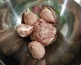 Hình bước làm 2 của món Hoành thánh tôm thịt