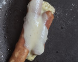 Foto del paso 5 de la receta: Perrito caliente🌭con aguacate🥑🧀y salsa tártara🥯