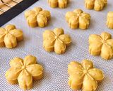 Hình bước làm 4 của món 💚 Bánh Cookies Hạnh Nhân Hình Hoa Mai 🌸