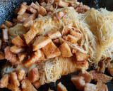 Foto del paso 11 de la receta: Chow Mein de chuleta de cerdo ahumada con salsa de chile