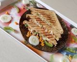 வெஜ் சீஸ் சண்ட்விச்(veg cheese sandwich recipe in tamil) ரெசிபி ஸ்டேப் 3 புகைப்படம்