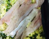 Foto del paso 2 de la receta: Pescado con papas y crema en la Essen