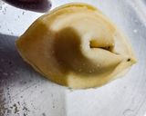 A picture of step 5 of Coconut wonton.