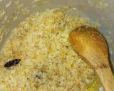 A picture of step 3 of Nigerian carrot fried rice with minced meat soup.