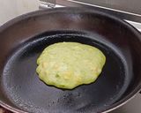 Foto langkah ke 4 dari resep Pancake Kacang Polong.