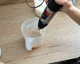 Foto del paso 3 de la receta: Bizcocho de chocolate sin horno sin harina sin lácteos