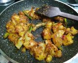 A picture of step 3 of Dry Jeera Aloo.