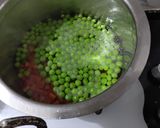 A picture of step 3 of Mutter Paneer Biryani.
