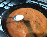 Foto del paso 5 de la receta: Sopa de tomate a mi manera con huevo duro en lékué