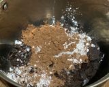 Foto langkah ke 3 dari resep Risol Cokelat Lumer.