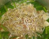 Foto langkah ke 3 dari resep Sup Tauge.