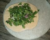 A picture of step 3 of Methi paratha.