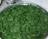 صورة لخطوة 2 من وصفة تفريزالملوخية