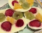 Foto langkah ke 5 dari resep Yoghurt Fruits Bar Ice/ Es Yoghurt Buah Segar.