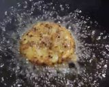A picture of step 6 of Maggi burger.