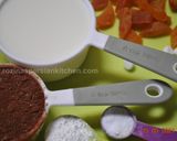 عکس مرحله 1 از دستور کیک بدون تخم مرغ - بدون شکر - بدون کره