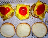 A picture of step 4 of Chicken shami burger.