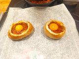 Huevos al nido con chorizo