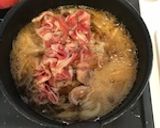 A picture of step 3 of Beef Bowl (Gyudon).