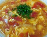Foto langkah ke 5 dari resep 10 minute Tomato Egg Drop Soup.