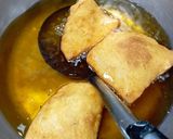 A picture of step 4 of Mandazi.