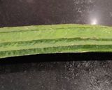 பீர்க்கங்காய், சாம்பார் வெங்காய சட்னி (Ridge gourd, sambar onion chutney recipe in tamil) ரெசிபி ஸ்டேப் 1 புகைப்படம்